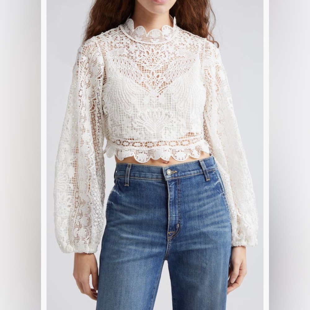 NWT $195 FARM Rio Guipure Long Sleeve Crop Top in size XL!